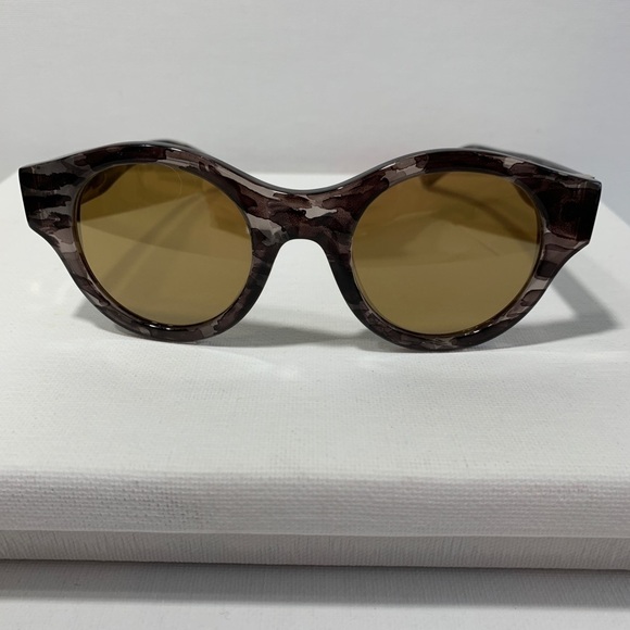 NWOT unique pattern round sunglasses - Picture 1 of 3